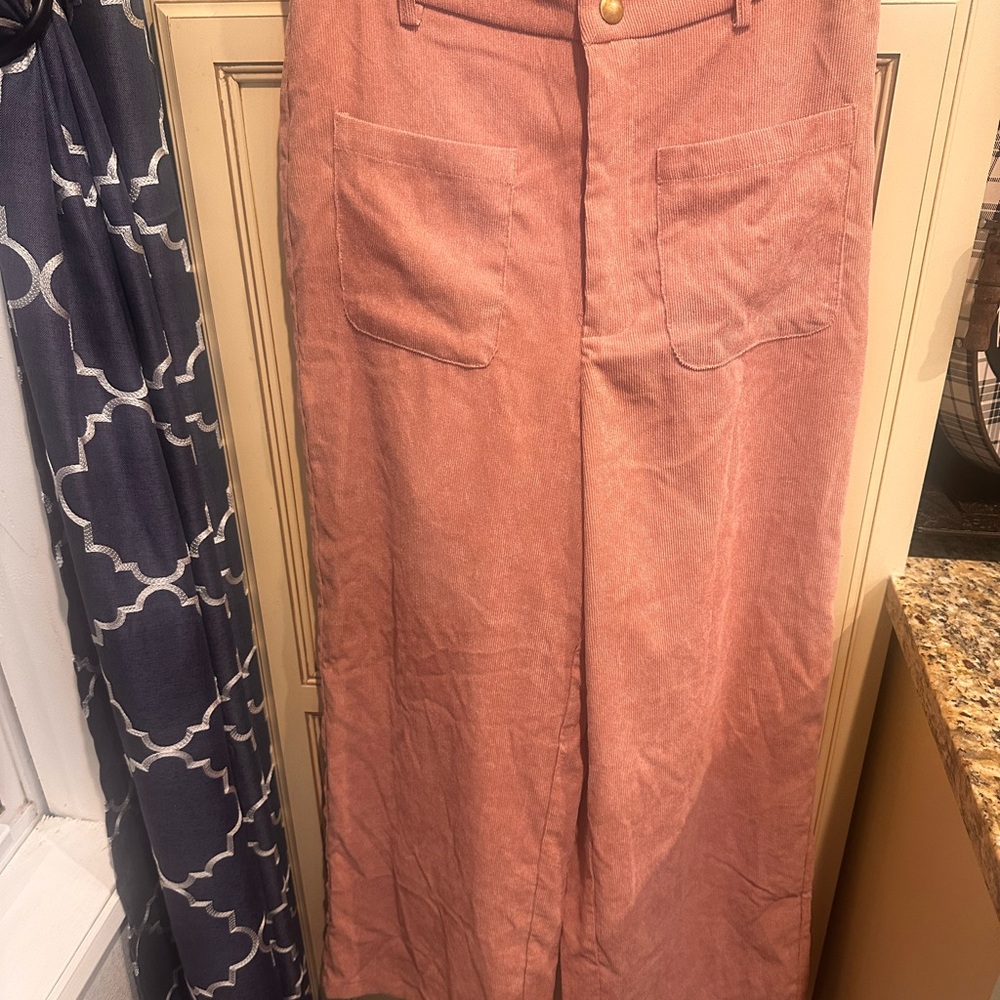 Pink Wide-Leg Corduroy Pants size 8/10 new with tags
